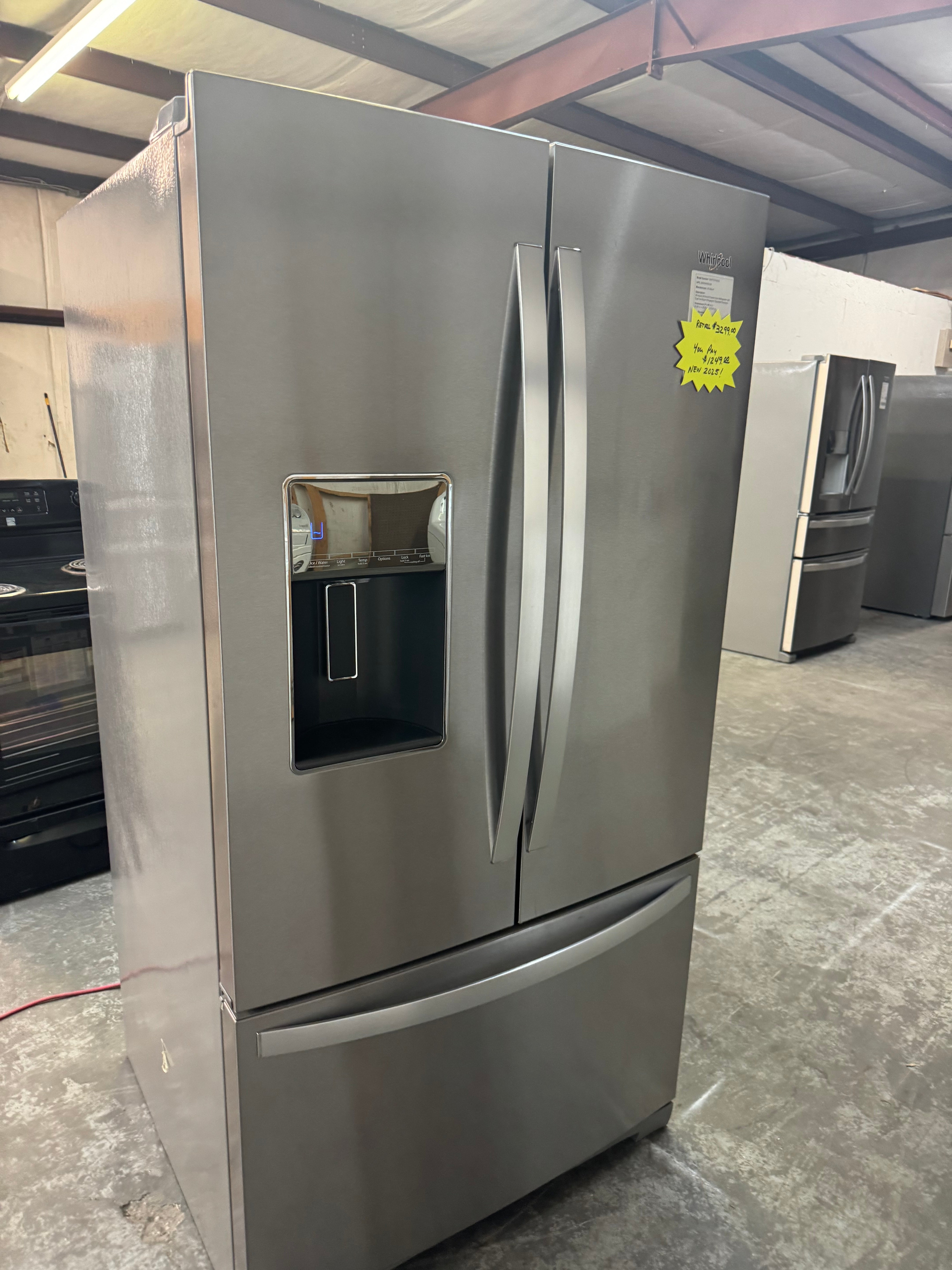Whirlpool French Door Refrigerator (Dual Ice Maker) 2025 Model SAVE $2000!
